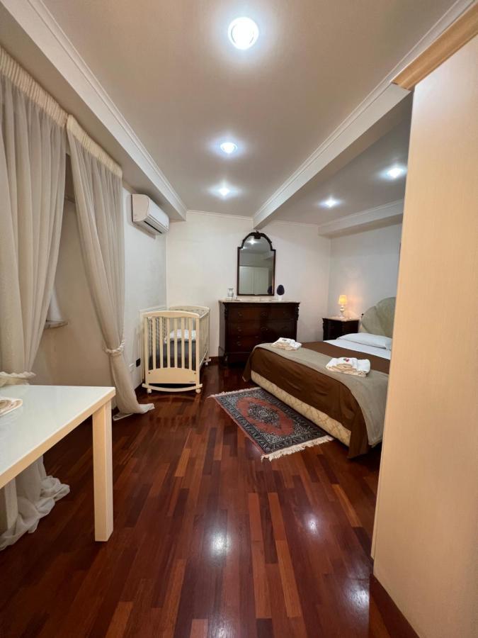Casa Vacanze Maridy ナポリ エクステリア 写真