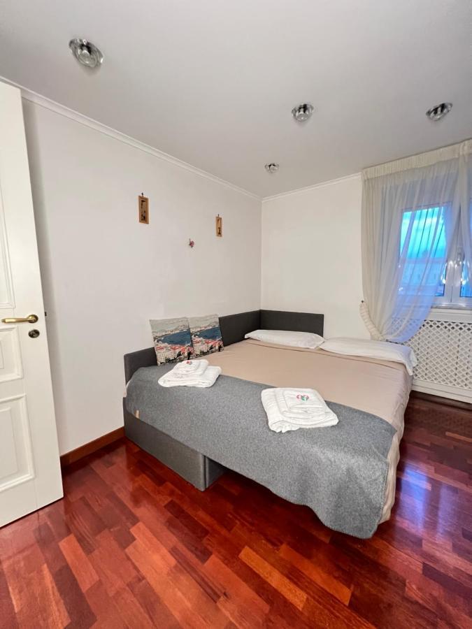 Casa Vacanze Maridy ナポリ エクステリア 写真
