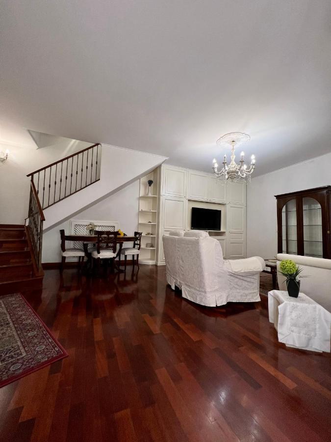 Casa Vacanze Maridy ナポリ エクステリア 写真