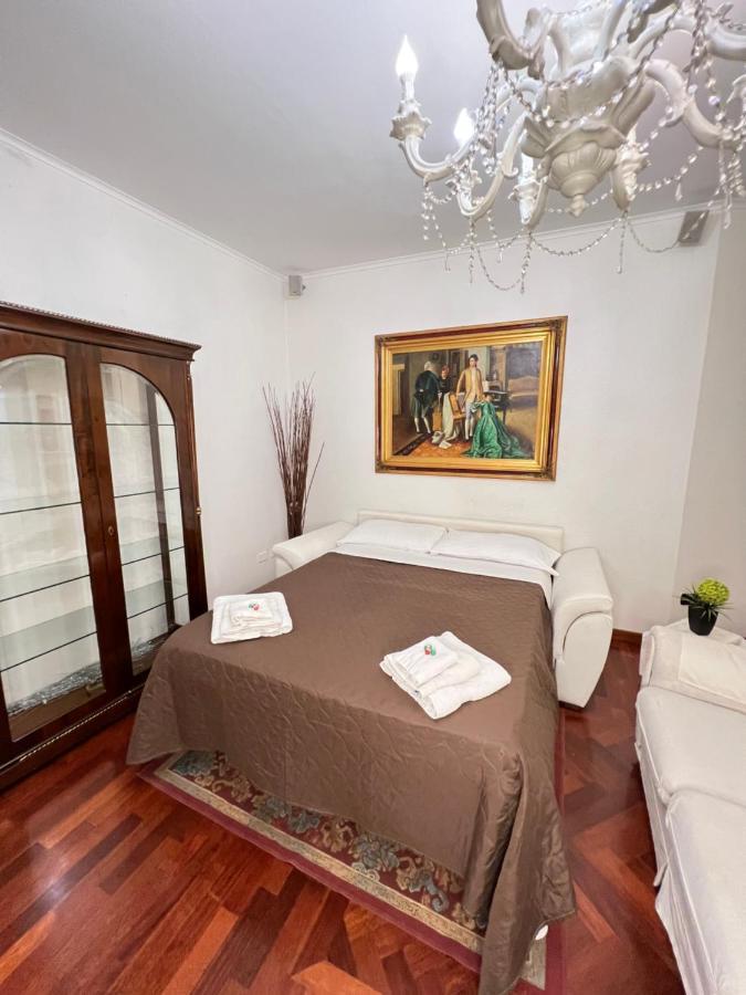 Casa Vacanze Maridy ナポリ エクステリア 写真